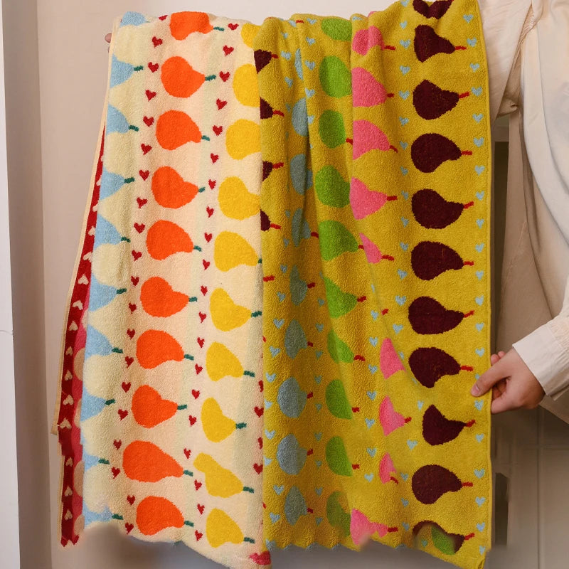 Graffiti pear towels